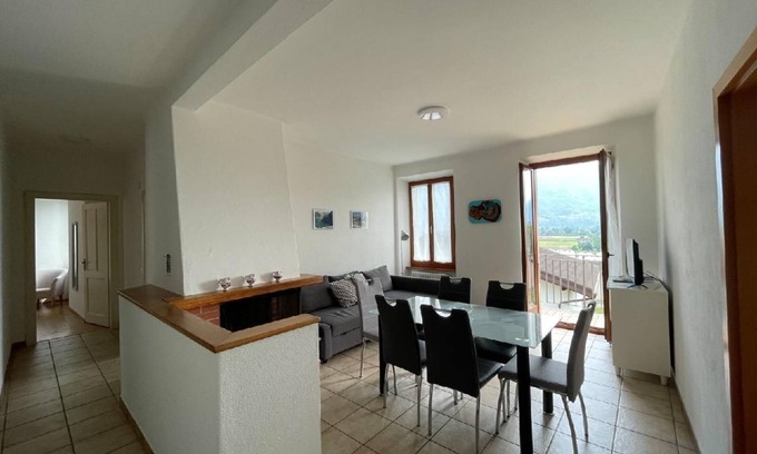 Gordola Apartment | Charming Holiday Apartment Gordola for 4 with Great Amenities