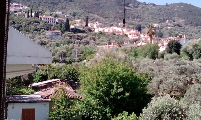 Mytilene Apartment | Cozy Holiday Apartment Pyrgi Thermis for Your Perfect Getaway