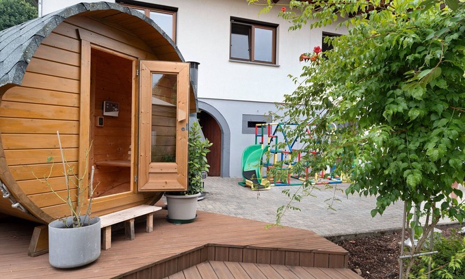 Oppenau Apartment | Holiday Apartment 'Höfleblick' with Excellent View of Höfle, Private Balcony and Wi-Fi