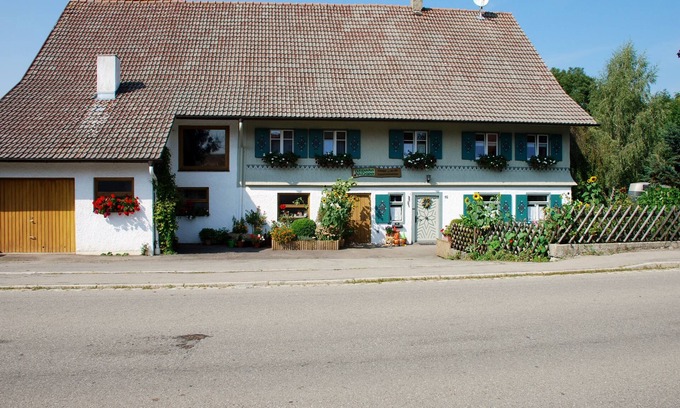 Altusried Apartment | Highly Rated Holiday Apartment in Allgäu, Near Center Park