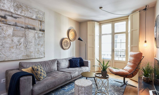 Ensanche Centro Apartment | Cozy Two-Bedroom Apartment in Malaga City Centre