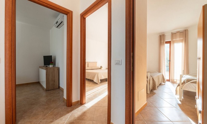Masainas Apartment | Cozy Holiday Apartment "Is Lais 3" with Sea View & Garden