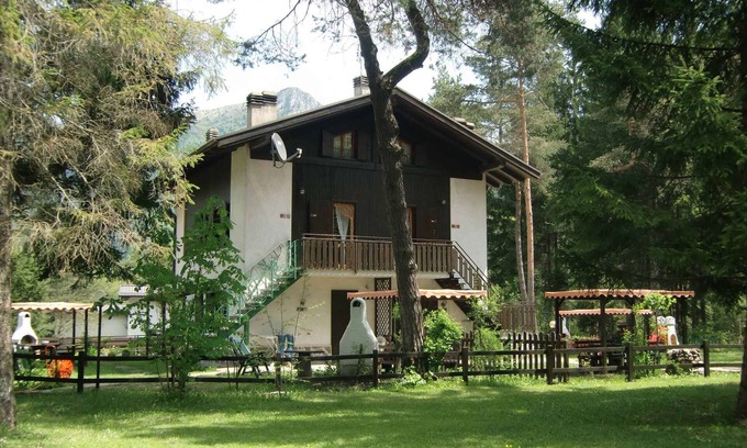 Pieve di Ledro Apartment | Cozy Holiday Apartment Steps from Lake Ledro's Beauty