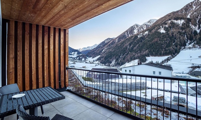 San Giacomo Apartment | Relaxing Getaway at Stoana Apt 2-5 with Wellness Amenities