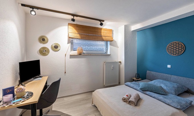 Eichlinghofen Apartment | Holiday Apartment 'Kleines, Feines' with Wi-Fi