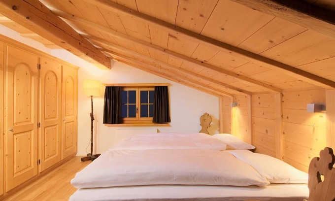 Klosters Platz Apartment | Delightful Penthouse Apartment in Klosters for Families