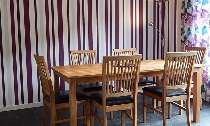 Sued Apartment | Cozy Koblenz City Apartment with Balcony & Wi-Fi Access
