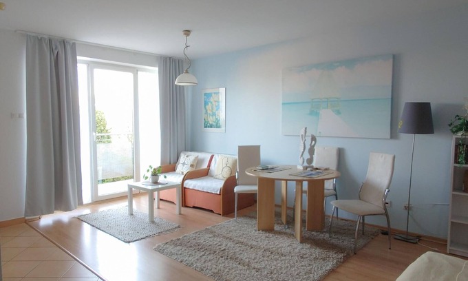 Kolobrzeg Apartment | Cozy Holiday Apartment in Kolobrzeg for 2 Guests