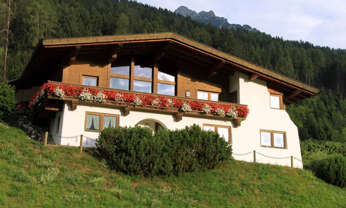 Medraz Apartment | Holiday apartment located central and calm