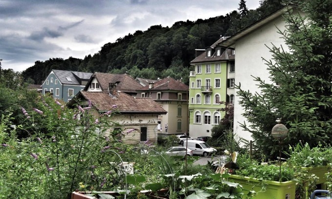 Lucerne Apartment | Cozy Holiday Apartment in Luzern with Kitchen & Breakfast