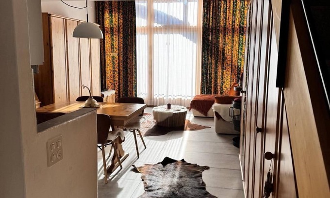 Maloja Apartment | Cozy Holiday Apartment Maloja for 2-4 Guests with Amenities
