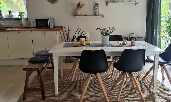 Meldorf Apartment | Cozy Holiday Apartment in Meldorf for 2-6 Guests