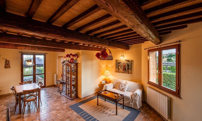 Sant'Angelo In Colle Apartment | Cozy Montalcino Apartment for 2-4 with Kitchen & Breakfast