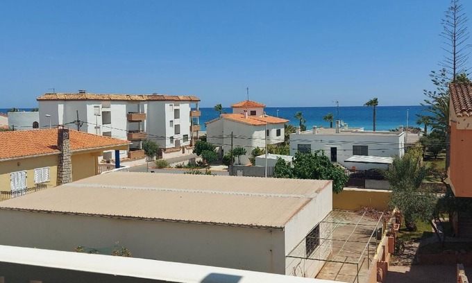 El Grau de Moncofa Apartment | Cozy Moncofa Apartment for Families with Great Amenities