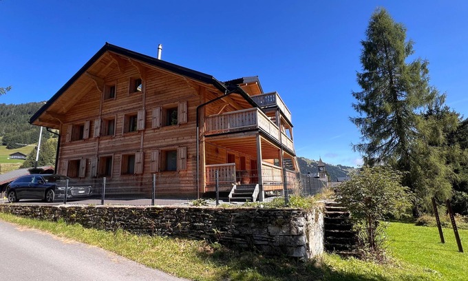 Morgins Ski Chalet | Inviting Morgins Apartment for Families with 4 Bedrooms