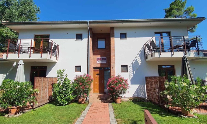 Balatonfoldvar Apartment | Beachside Apartment with WiFi and Pet-Friendly Amenities