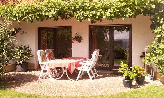 Ockenfels Apartment | Cozy Ockenfels Apartment with Kitchen & Breakfast Included