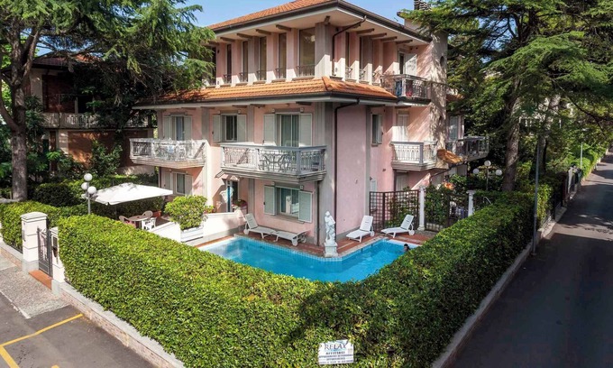 Alba Apartment | Stylish Two-Story Apartment with Balcony and Pool Access