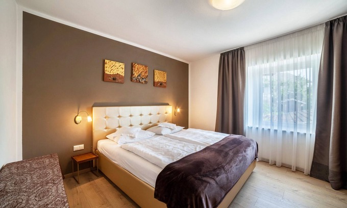 Tesimo Apartment | Comfort 1 Apartment: Balcony, Wi-Fi & Pet-Friendly Stay