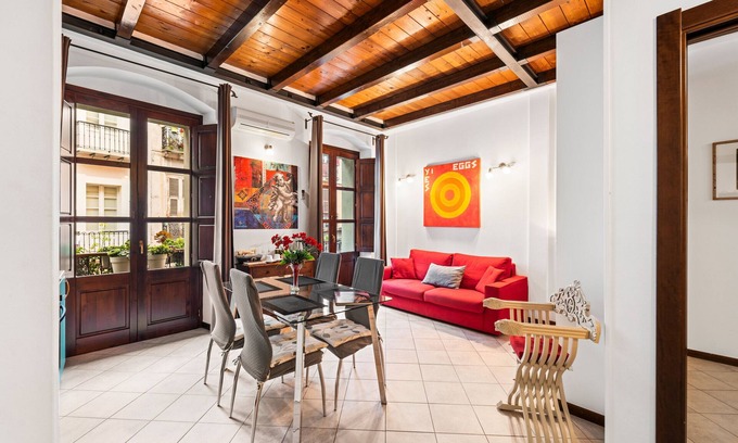 Marina District Apartment | Discover Sardinia Gem House: Ocean View with Balcony & Wi-Fi