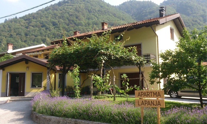 Tolmin Apartment | Spacious Holiday Apartment in Donja Trebusa for Up to 7