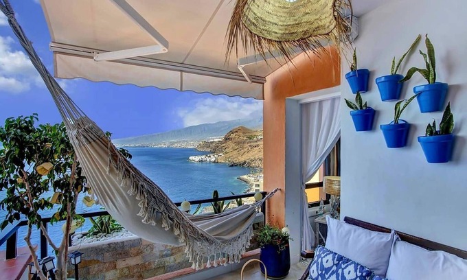 Tabaiba Apartment | Modern Holiday Apartment Tabaiba with Pool and Family Friendly