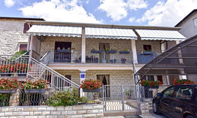 Murine Apartment | Cozy Holiday Apartment Umag for Up to 4 Guests