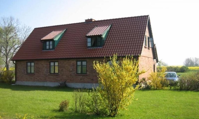 Ummanz Apartment | Cozy Ummanz Holiday Apartment for 2-6 Guests with Kitchen