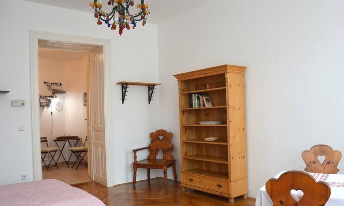 Himmelpfortgrund Apartment | Holiday apartment Vienna for 1 - 2 persons - Holiday apartment in one or multi-family house