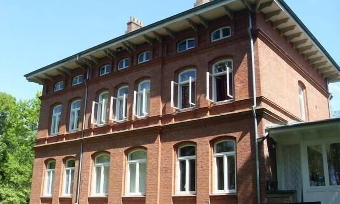 Wesselburen Apartment | Comfortable Holiday Apartment Wesselburen for 4 Guests