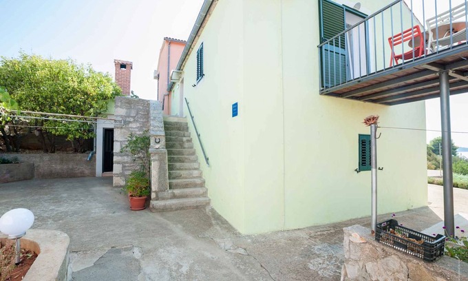 Bozava Apartment | Exceptional Holiday Apartment by the Adriatic Sea
