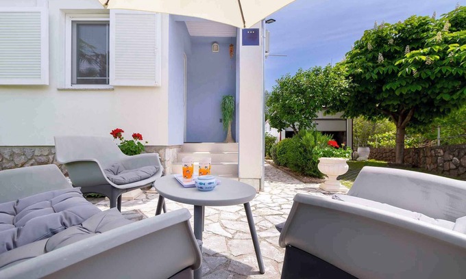 Polje Apartment | Holiday apartment with air conditioning and Internet