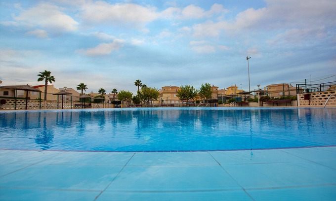 Monte Faro House | Relaxing Retreat at Holiday Beach Brissa Mar with Pool