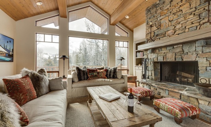 Elkhorn Village House | Experience Impeccable Ski Home in Sun Valley's Elkhorn Community