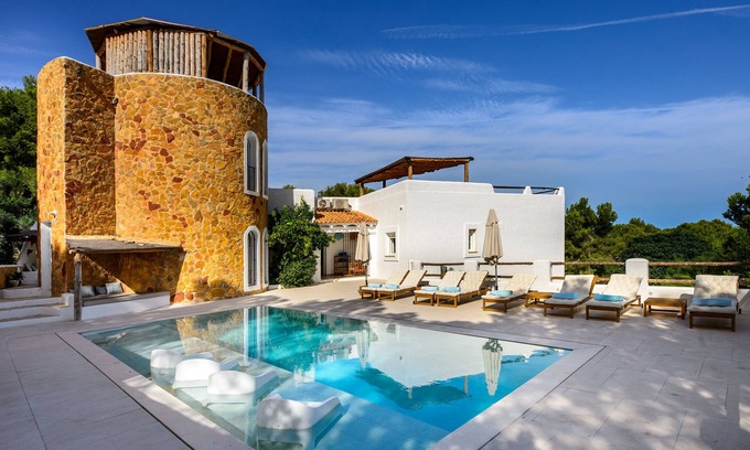 San Antonio Bay House | Cozy Holiday Home 'Can Taika' with Ocean View & Pool