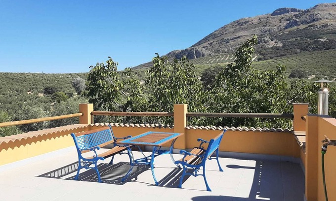 Villanueva del Trabuco House | Inviting Holiday Home 'Cortijo Ramonsillos' with Terrace & Wi-Fi