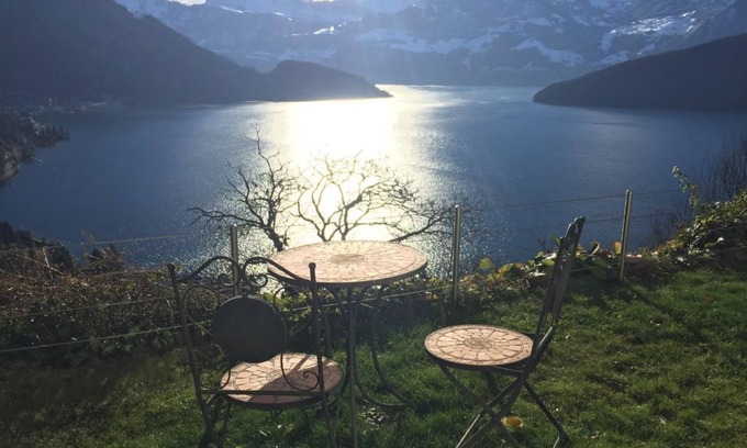 Weggis Apartment | Cozy Holiday Apartment in Weggis for Two with Breakfast