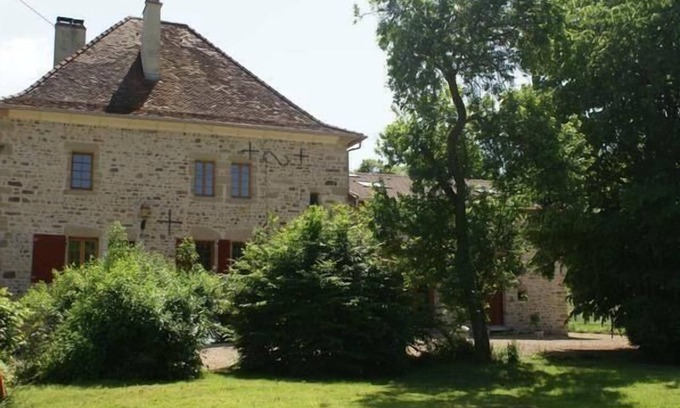 Le Chatelet-sur-Meuse Other | Inviting Holiday House in Bourbonne les Bains for Families