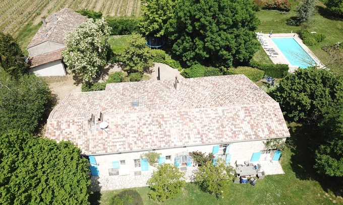 Saint-Avit-de-Soulege House | Spacious Holiday Home with Pool and Ocean View, Rated 9.4