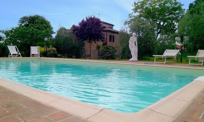 Marciano della Chiana House | Holiday house Marciano della Chiana for 1 - 12 persons with 6 bedrooms - Holiday home
