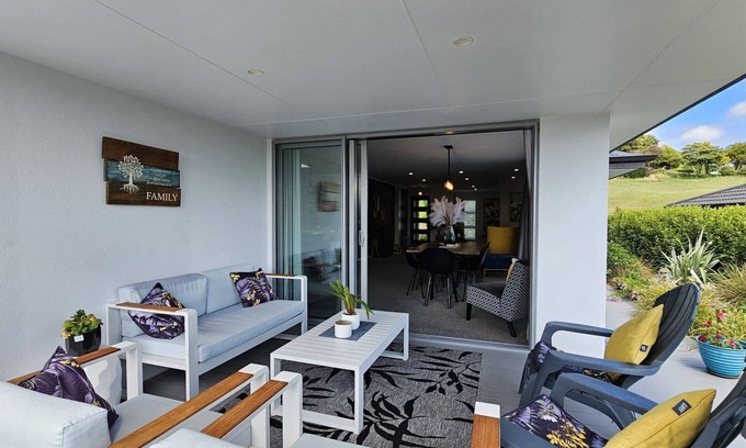 Richmond House | Holiday Hideaway in Richmond is great for small families or a couple's retreat away