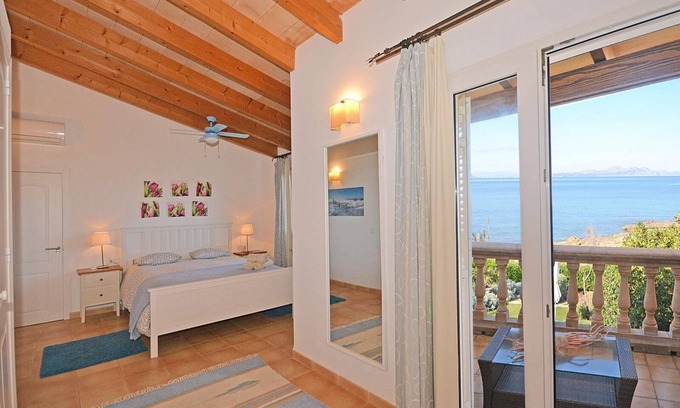 Urbanizacion S'Estanyol House | Ideal Holiday House in Colonia de Sant Pere for Families