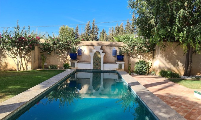 Mairena del Aljarafe House | Comfortable Holiday House in Mairena del Aljarafe for 5