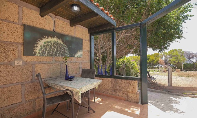 Granadilla de Abona House | Serene Casa Wayra: Sea View, Terrace & Shared Garden