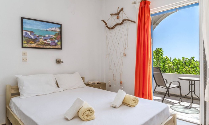 Kipri House | Cozy Sea View Studio with Wi-Fi and Family-Friendly Amenities