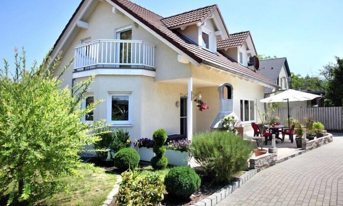 Mirowdorf House | Pet-Friendly Holiday Home Adler in Mirow for Families