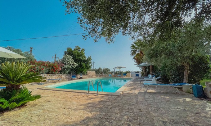 Ragusa House | Seaside Retreat 'Al Casale' with Pool and Wi-Fi Access