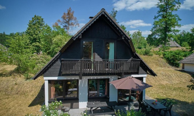 Feriendorf Frankenau House | Pet & Child Friendly Holiday Home Am Sternberg 38