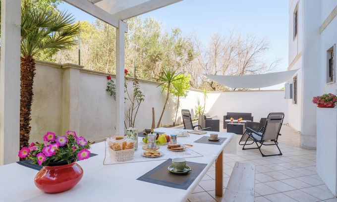 Galatone House | Holiday Home 'Angel' with Private Terrace, Wi-Fi and Air Conditioning