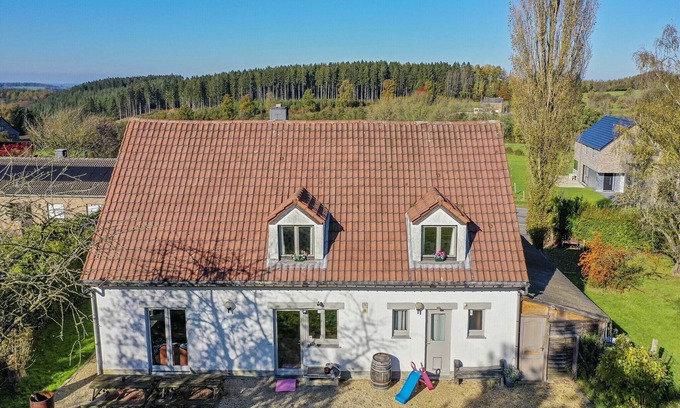La Reid House | Relaxing Holiday Home 'Ardennes Blue' near Spa for Families